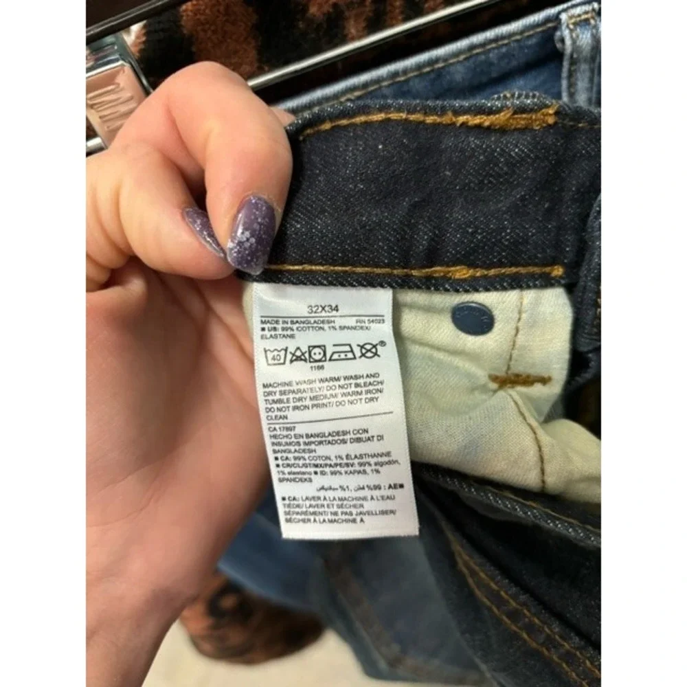 Men's 32x34 Old Navy Relaxed Slim Taper Built In Flex Blue Jeans